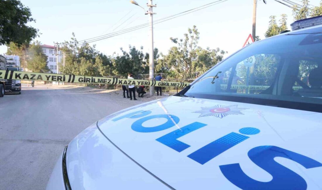 Adana’nın Kozan ilçesinde kurban pazarında başlayan tartışma mahallede silahlı kavgaya
