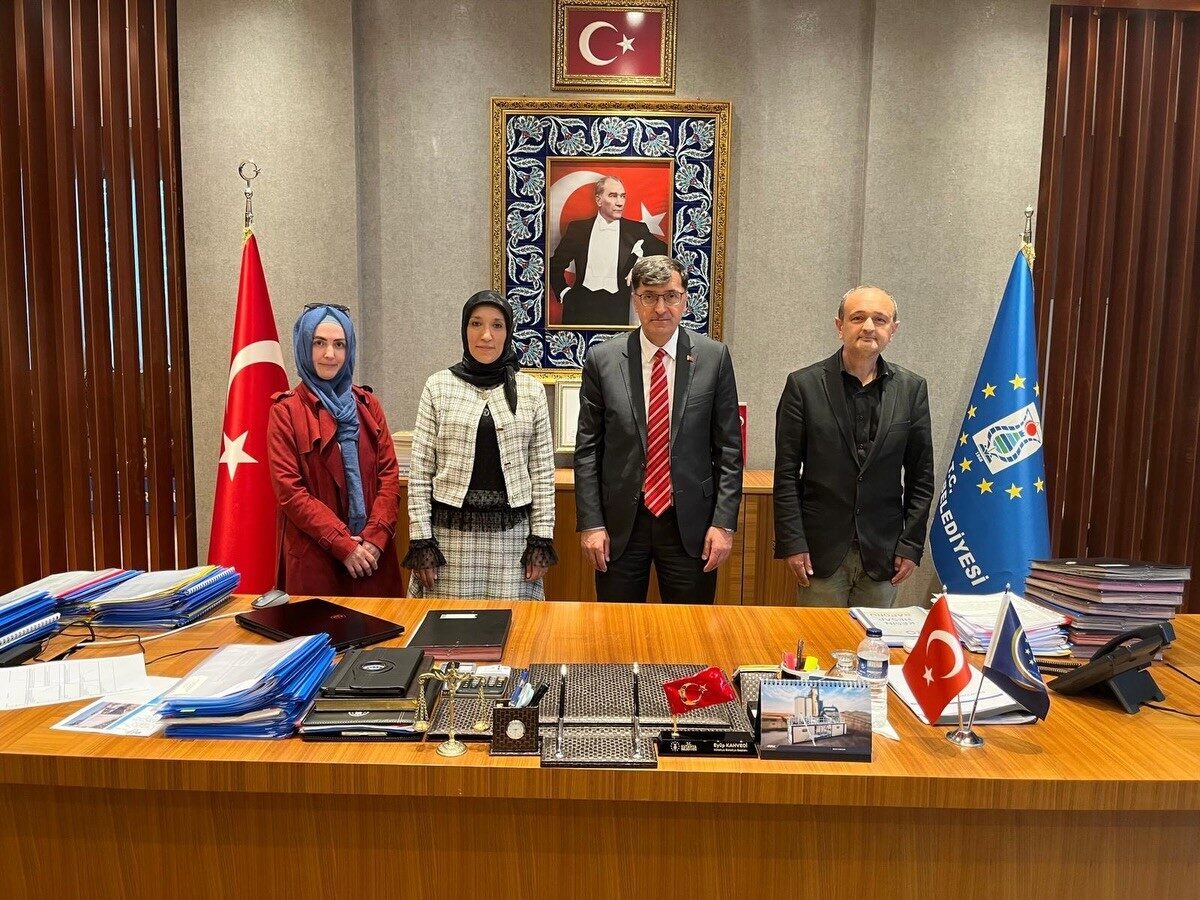 Kütahya Belediyesi ile Biyonik Kulaklı İşitme Engelliler Derneği arasında, afet