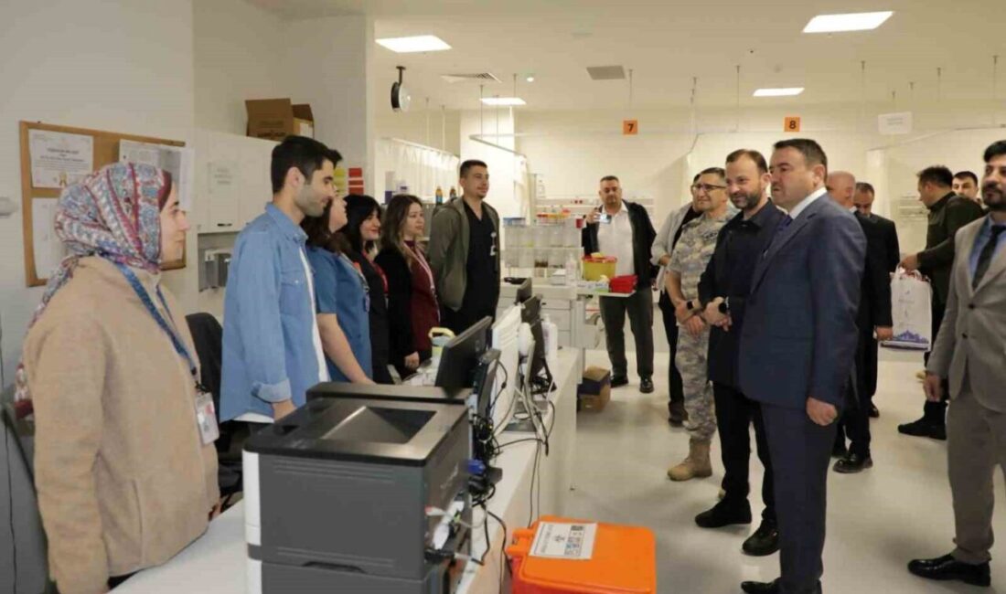 Kurban Bayramı dolayısıyla Kütahya’da düzenlenen bayram programlarında birlik ve beraberlik