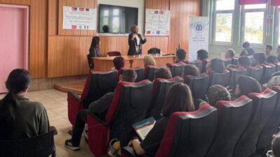 Kütahya Nafi Güral Fen Lisesinde yürütülen meslek tanıtım çalışmaları kapsamında,