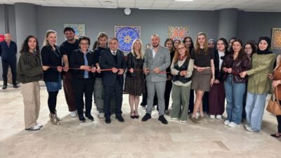 Kütahya Dumlupınar Üniversitesi bünyesinde faaliyet gösteren Kütahya Güzel Sanatlar Meslek