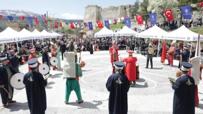Baharın müjdecisi Hıdırellez Bayramı ile Kütahya’nın fethinin 952. yıl dönümü,