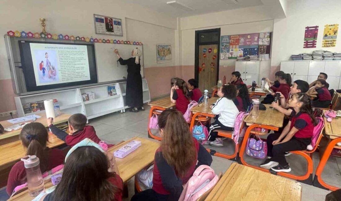 Kütahya İl Tarım ve Orman Müdürlüğü personeli tarafından Atakent İlkokulu