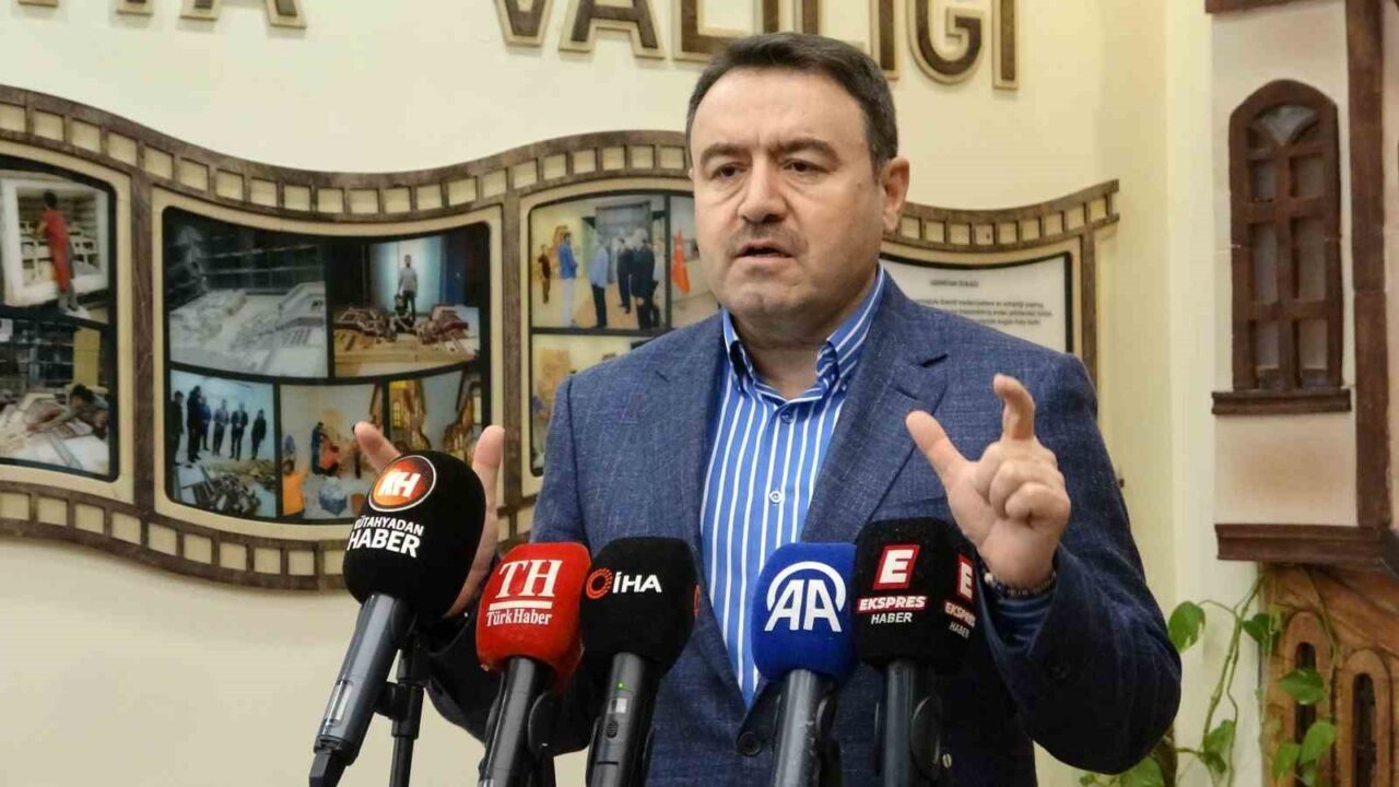 Kütahya’da MHP’li Belediye Meclis Üyesi Hasan Öztulum’un ağır yaralandığı trafik