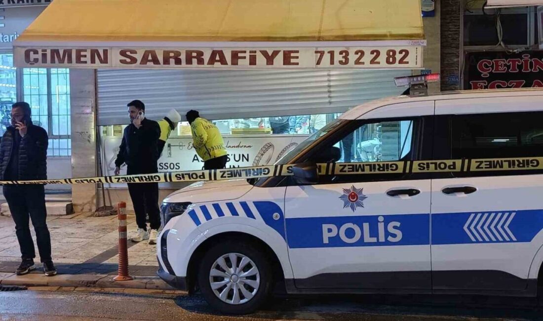 Denizli’nin Çivril ilçesinde uzun yıllardır sarraflık yaptığı belirtilen bir kişinin,