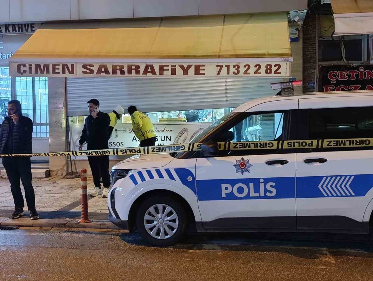 Denizli’nin Çivril ilçesinde uzun yıllardır sarraflık yaptığı belirtilen bir kişinin,