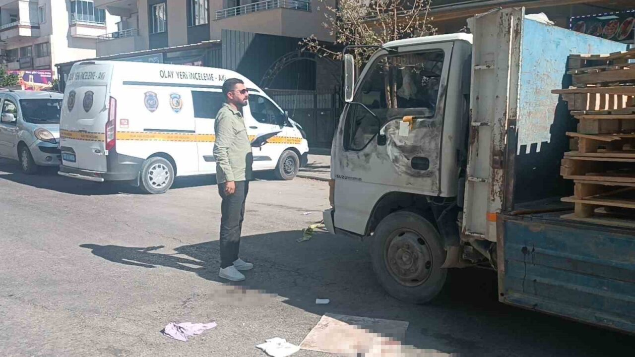 Gaziantep’te kuzenler arasında alacak verecek meselesi nedeniyle çıkan kavgada kalbinden