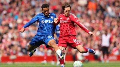 Premier Lig’de Şampiyonlar Ligi için yerini garantilemek isteyen Liverpool ile