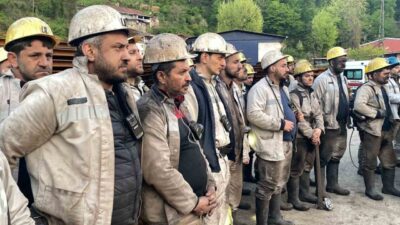 Zonguldak’ta maden ocağında düzenlenen tatbikat gerçeğini aratmadı. İşçiler arasında farkındalık