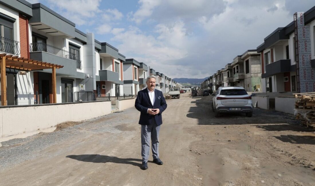 Melikgazi Belediyesi’nin 45 bin metrekare alanda hayata geçirdiği 120 adet