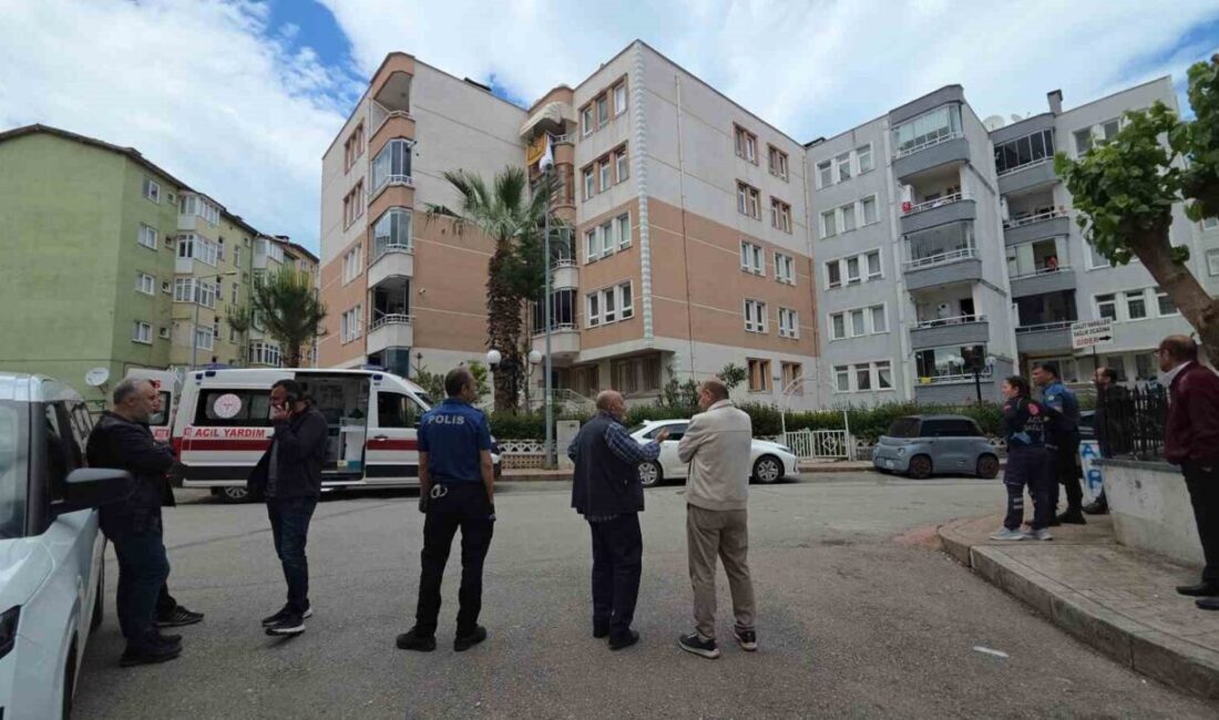 SAMSUN (İHA) – Samsun’da ailesiyle kavga ettikten sonra kapıyı açmayıp