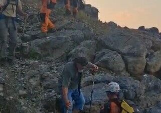 Muğla’nın Datça ilçesinde Karya Yolu bölgesinde mahsur kalan 2 vatandaş,