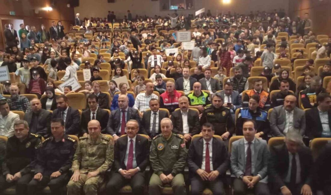 Malatya’da Karayolu Trafik Haftası kapsamında düzenlenen program geniş katılımla gerçekleştirildi.
