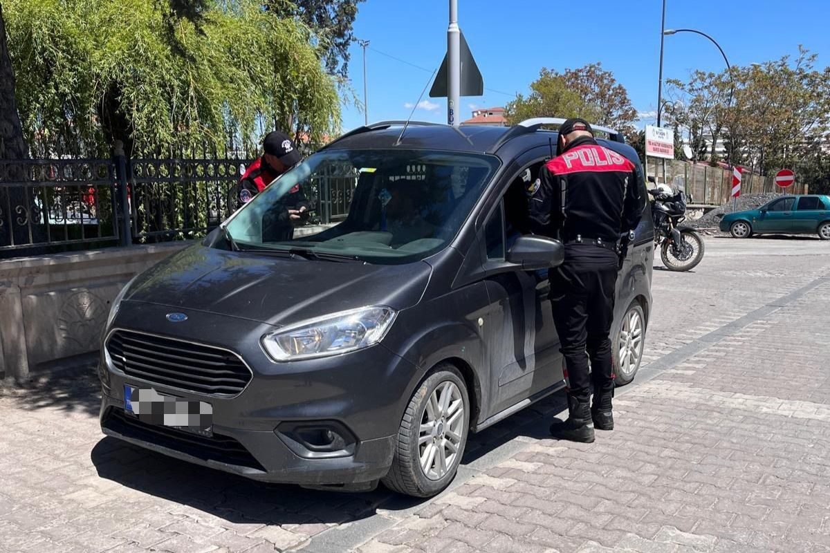 Malatya’da mezarlıklar ve çevresinde şüpheli araç ve şahıslara yönelik gerçekleştirilen