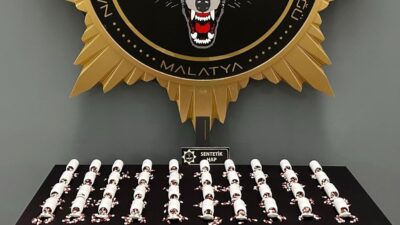 Malatya’da narkotik ekipleri tarafından otogarda yapılan aramada 2 bin 970