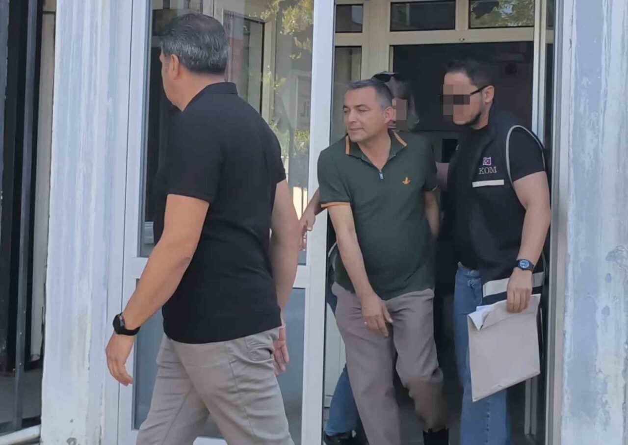 Manavgat Belediyesi’ne yönelik yolsuzluk, rüşvet ve irtikap soruşturması kapsamında 5’i