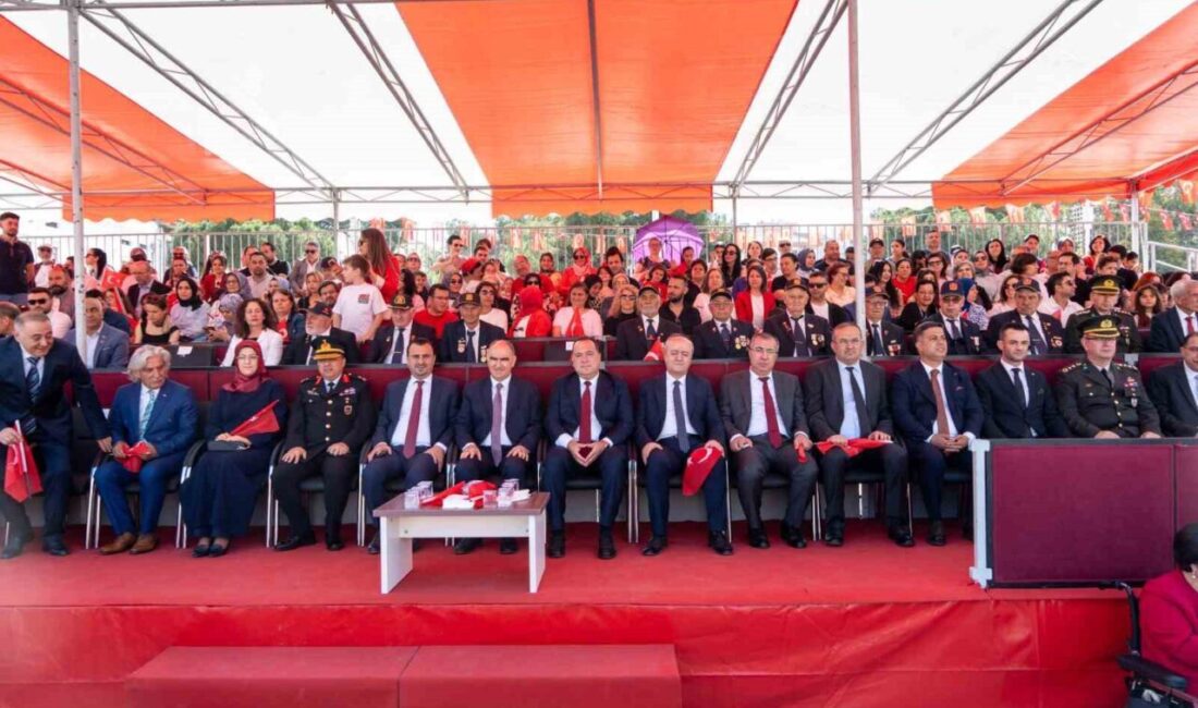 Manisa’da 19 Mayıs Atatürk’ü Anma Gençlik ve Spor Bayramı dolayısıyla