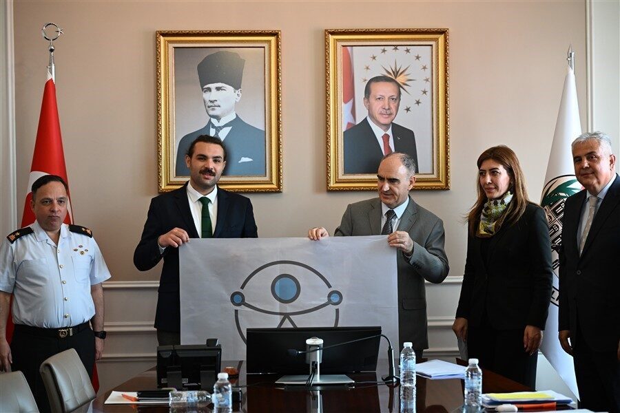 Manisa genelinde erişilebilirlik belgesine sahip kurum sayısı 14’e ulaşırken, Vali