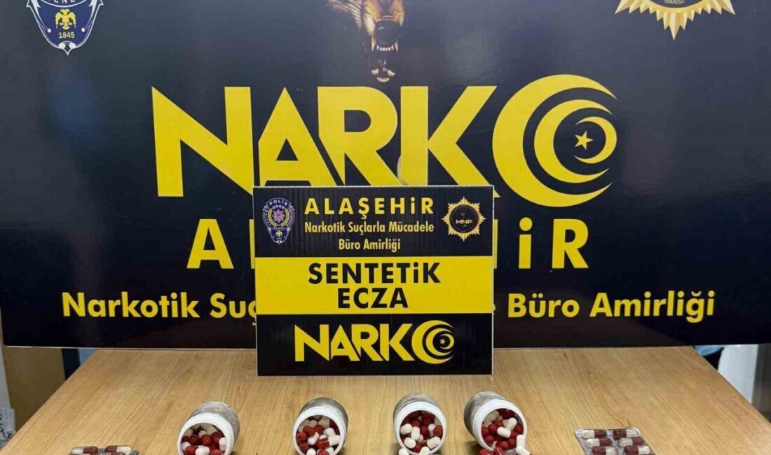 Manisa’nın Alaşehir ilçesinde narkotik ekiplerinin sokak satıcılarına yönelik operasyonunda 247