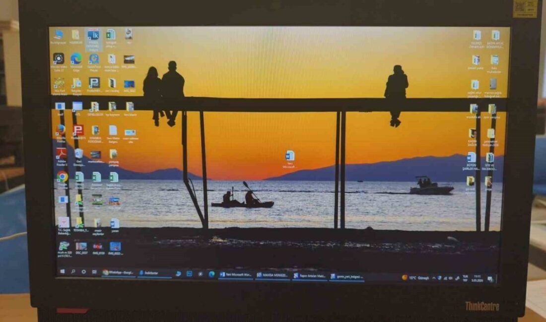 Sakarya’da düzenlenen ve Türkiye Fotoğraf Sanatı Federasyonu onaylı 4. Ulusal