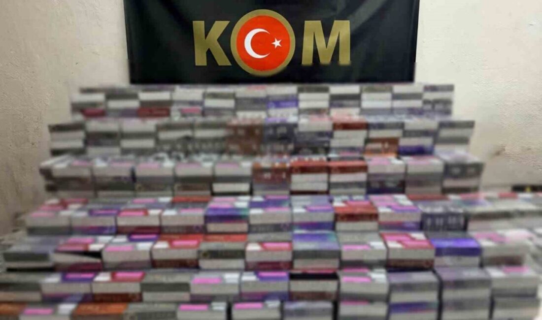Mardin’in Nusaybin ilçesinde bir araçta 12 bin 780 paket kaçak