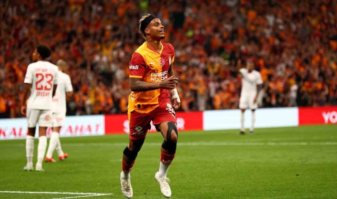 Galatasaray’ın Gabonlu futbolcusu Mario Lemina, şampiyonluğun ardından yaptığı açıklamada, gelecek