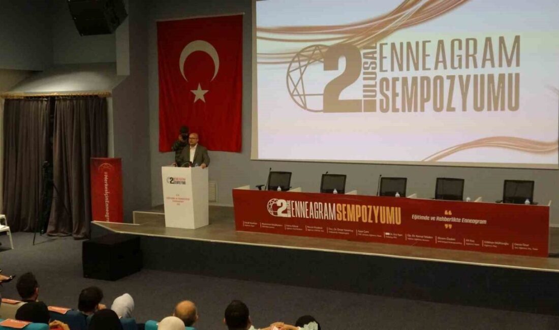 Marmara Üniversitesi bünyesinde düzenlenen “Eğitim ve Rehberlikte Enneagram” temalı sempozyumda,