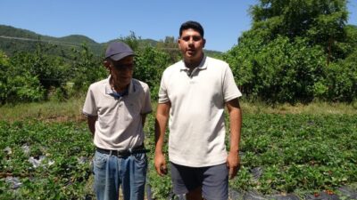 Muğla’nın Marmaris ilçesinde yaşayan emekli ziraat teknisyeni Kerim Öztürk, ailesiyle
