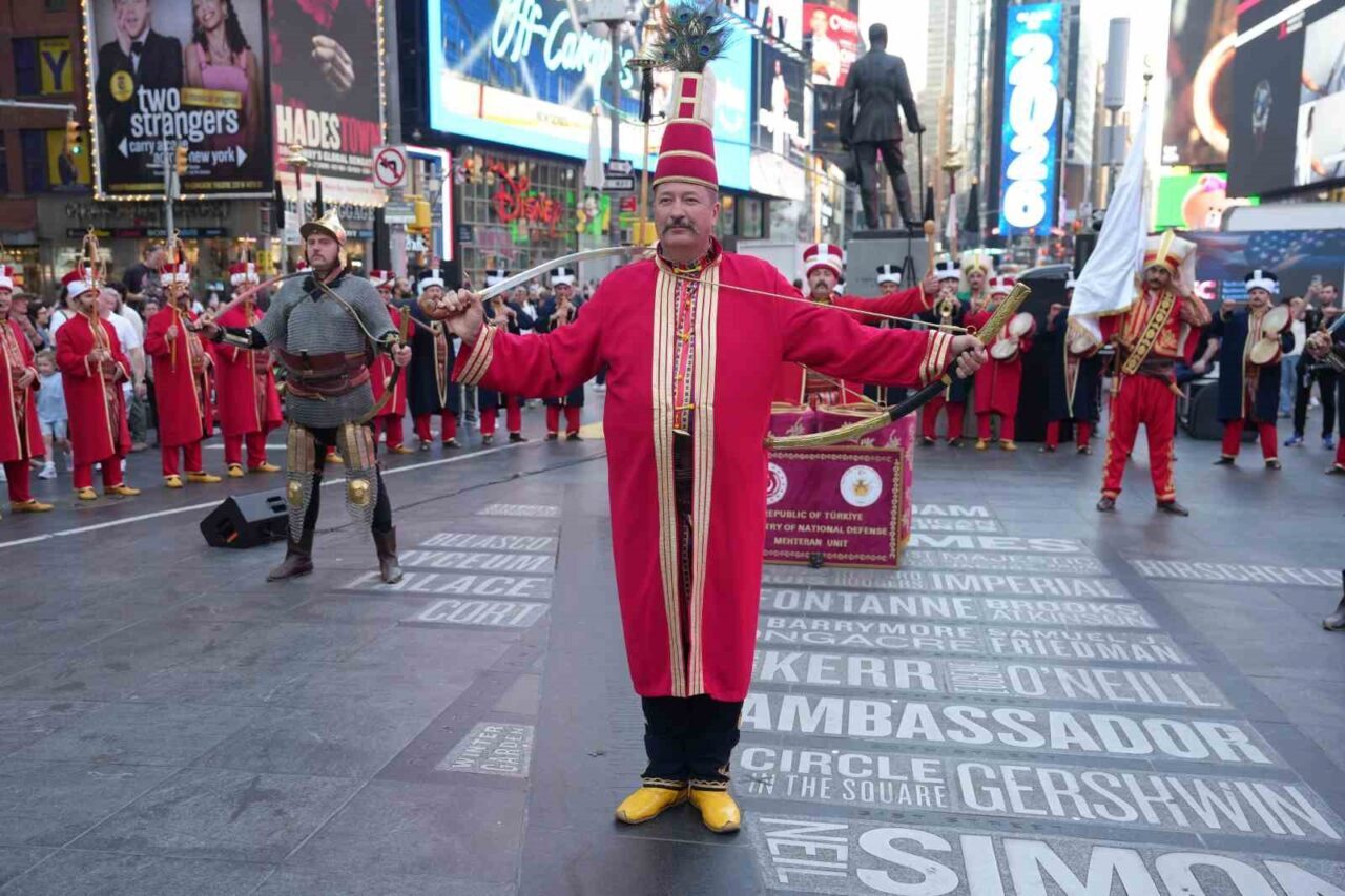 Milli Savunma Bakanlığı Mehter Takımı, ABD’nin New York kentindeki ünlü