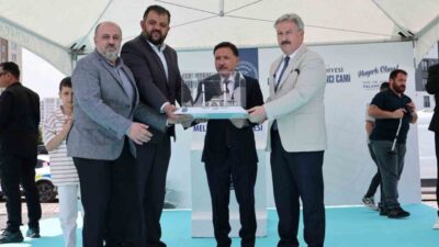 İlçeye farklı alanda rekor hizmetler kazandıran ve birçok projenin de