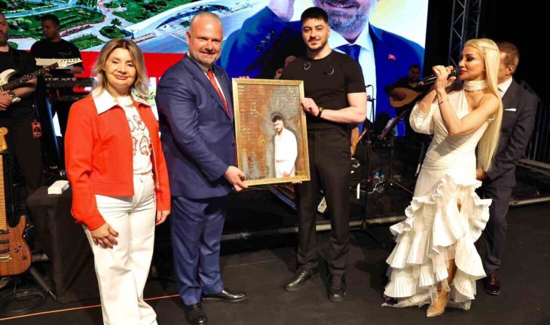 Menemen Belediyesi tarafından 23 bin metrekarelik alanda yapımı tamamlanan Kent