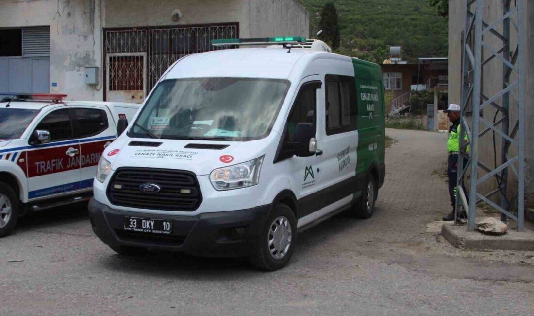 Mersin’de 6 kişiyi öldürüp 8 kişiyi yaraladıktan sonra kıstırıldığı evde