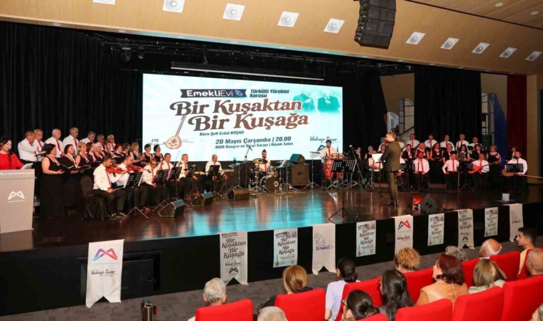 Mersin Büyükşehir Belediyesi tarafından düzenlenen ’Bir Kuşaktan Bir Kuşağa’ konserinde,