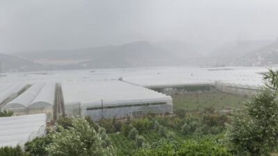 Meteorolojinin yaptığı kuvvetli yağış uyarısının ardından Mersin’in Erdemli ilçesinde beklenen