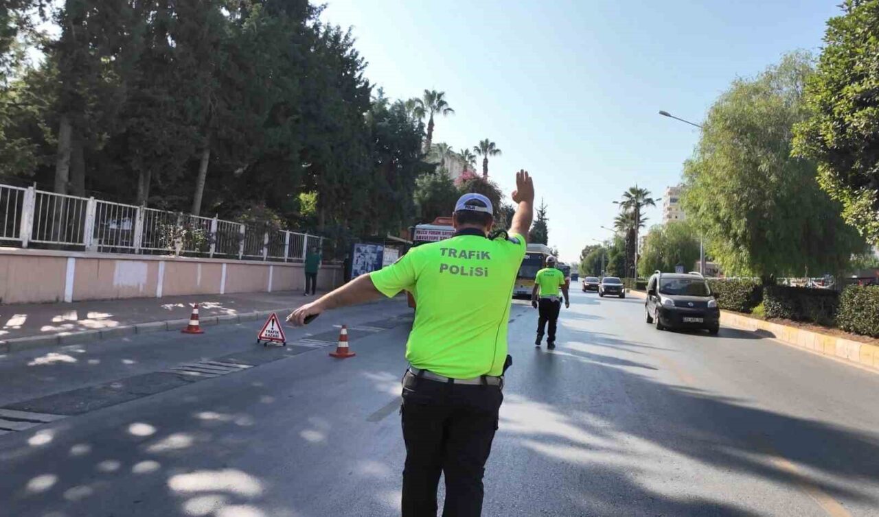 Mersin’de polis ekiplerinin dron ve Kent Güvenlik Yönetim Sistemi (KGYS)