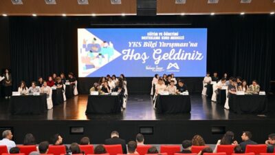YKS’ye sayılı günler kala Mersin Büyükşehir Belediyesinin düzenlediği bilgi yarışmasında