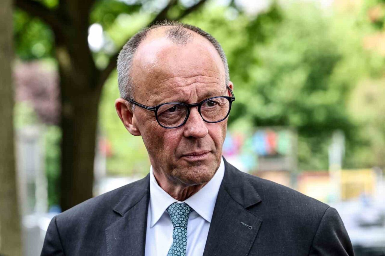 Almanya Başbakanı Friedrich Merz, İran’ın Birleşik Arap Emirlikleri’ne (BAE) yönelik