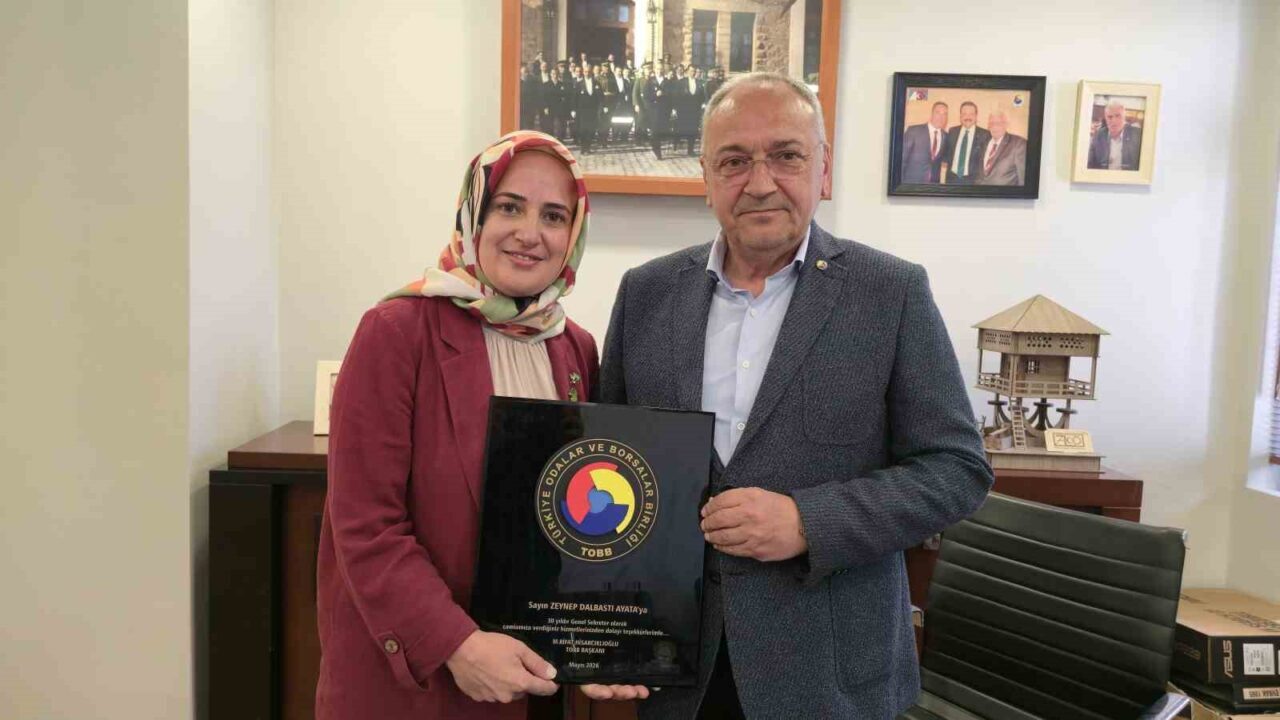 Ardeşen TSO Genel Sekreteri Zeynep Dalbastı Ayata, 30 yıllık hizmetinin