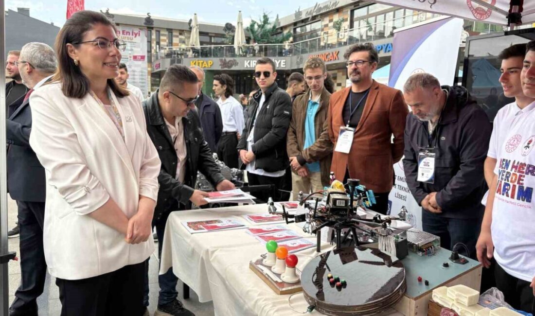Çorum’da meslek lisesi öğrencileri tarafından hazırlanan teknoloji odaklı projeler, vatandaşlardan