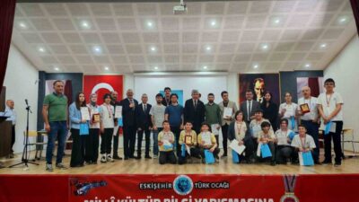 Eskişehir Türk Ocağı ile Millî Eğitim Müdürlüğünün iş birliğiyle yapılan