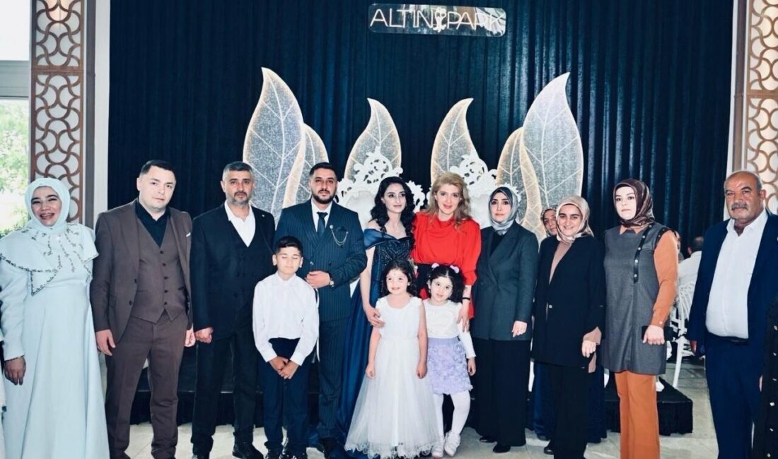 AK Parti Malatya Milletvekili İnanç Siraç Kara Ölmeztoprak, yoğun saha