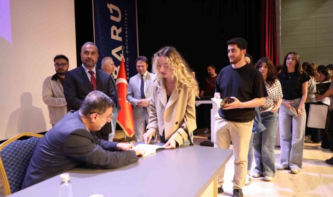 Bartın Üniversitesinde (BARÜ) “Engelleri Aşan Bir Yaşam Söyleşisi”nde Milletvekili Serkan