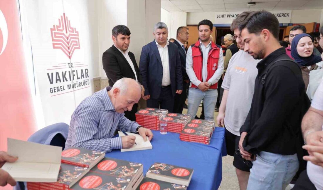 Denizli’de düzenlenen “Denizli Milli Mücadele Günü ve Vakıf Haftası” programında,