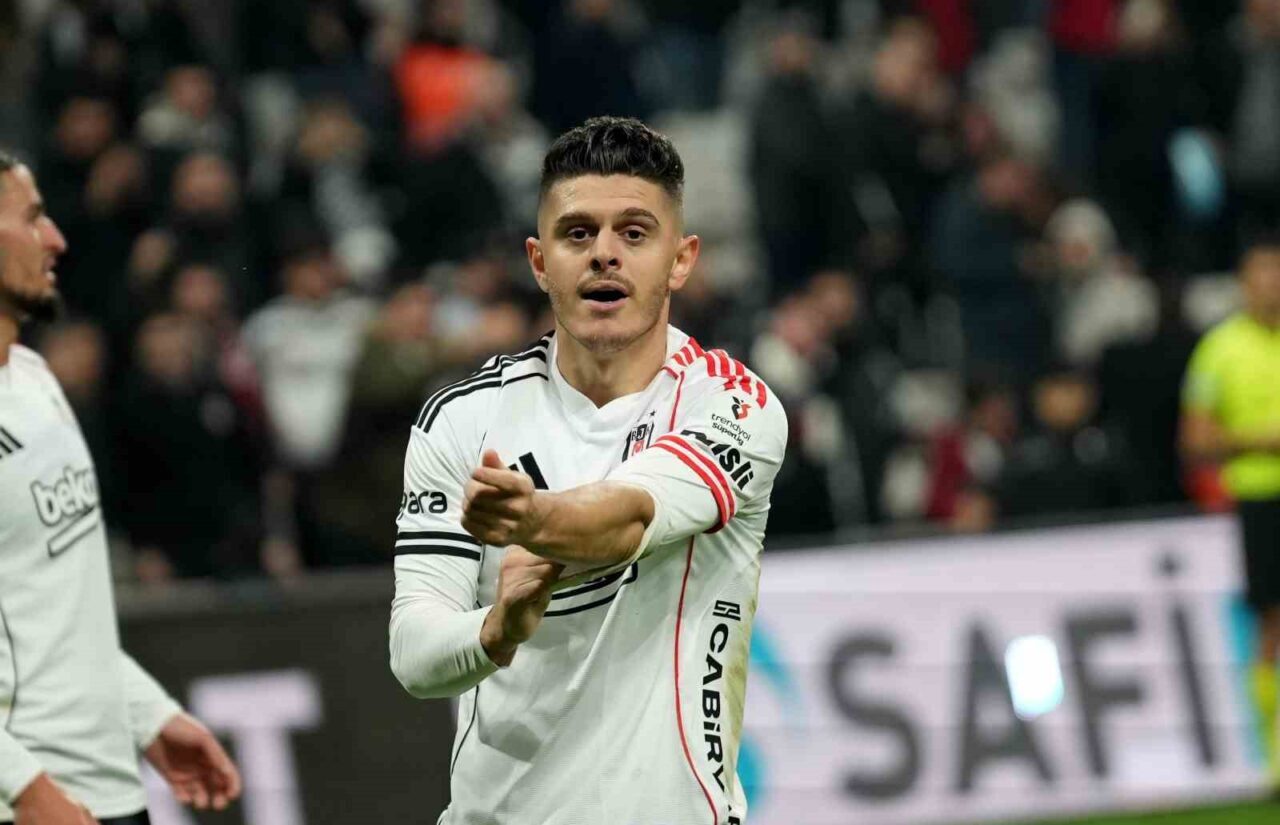 Beşiktaş’ta Milot Rashica’nın uyluk kemiği alt bölgesinde kemik ödemi tespit