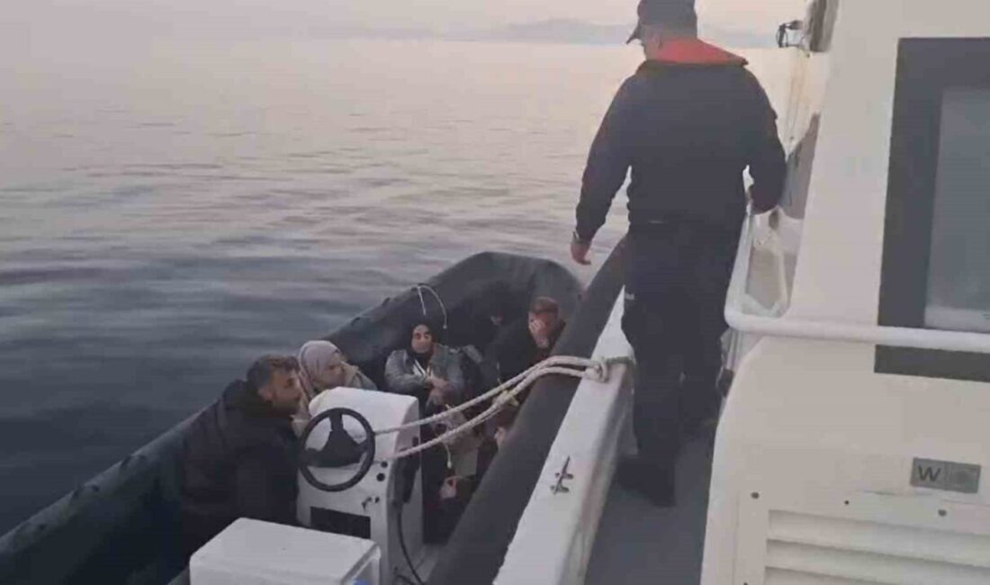 Aydın’ın Kuşadası ilçesi açıklarında Sahil Güvenlik radarı tarafından tespit edilen