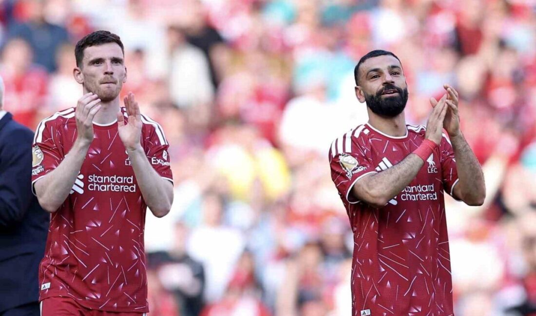 Liverpool’un Mısırlı yıldızı Mohamed Salah ile Andrew Robertson, tarihi başarılar
