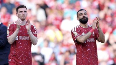 Liverpool’un Mısırlı yıldızı Mohamed Salah ile Andrew Robertson, tarihi başarılar