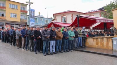 Gümüşhane’nin Zigana Dağı mevkiinde meydana gelen motosiklet kazasında hayatını kaybeden