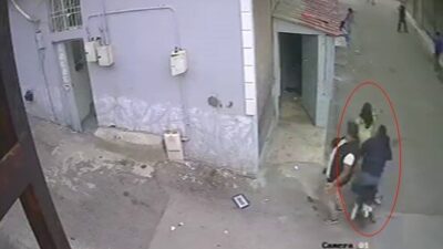 Gaziantep’te sokak arasında motosikletin çaptığı 8 yaşındaki kız çocuğu ağır