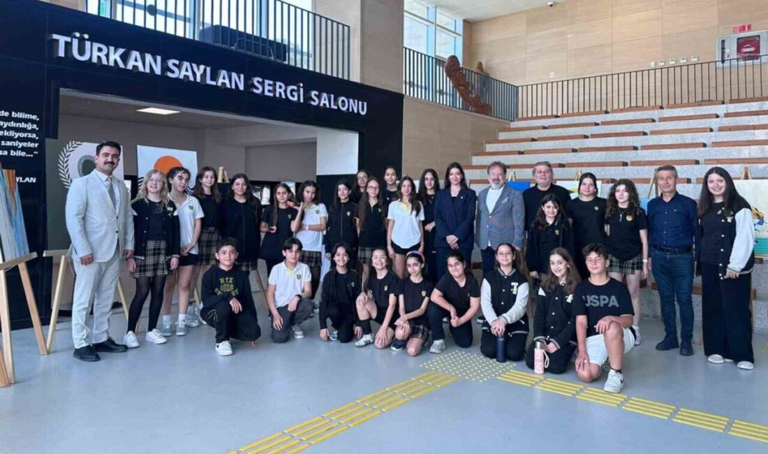 MTK Koleji Ortaokulu öğrencilerinin bireysel ve kolektif çalışmalarından oluşan karma